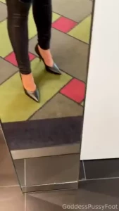 These are the final pair of heels i tried on in milan gucci pumps with