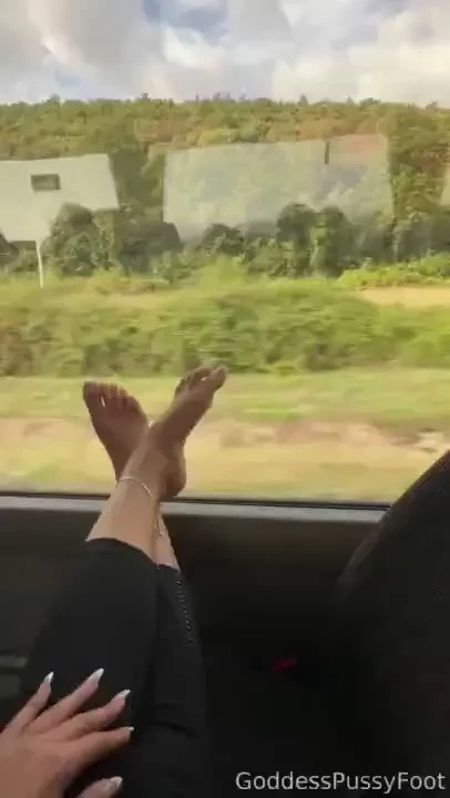 Imagine seeing my pretty feet on the bus 