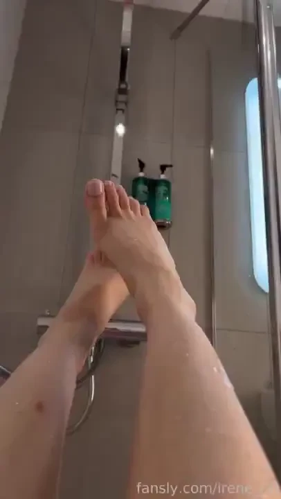 You like my little feet this gift is for you https fans ly 