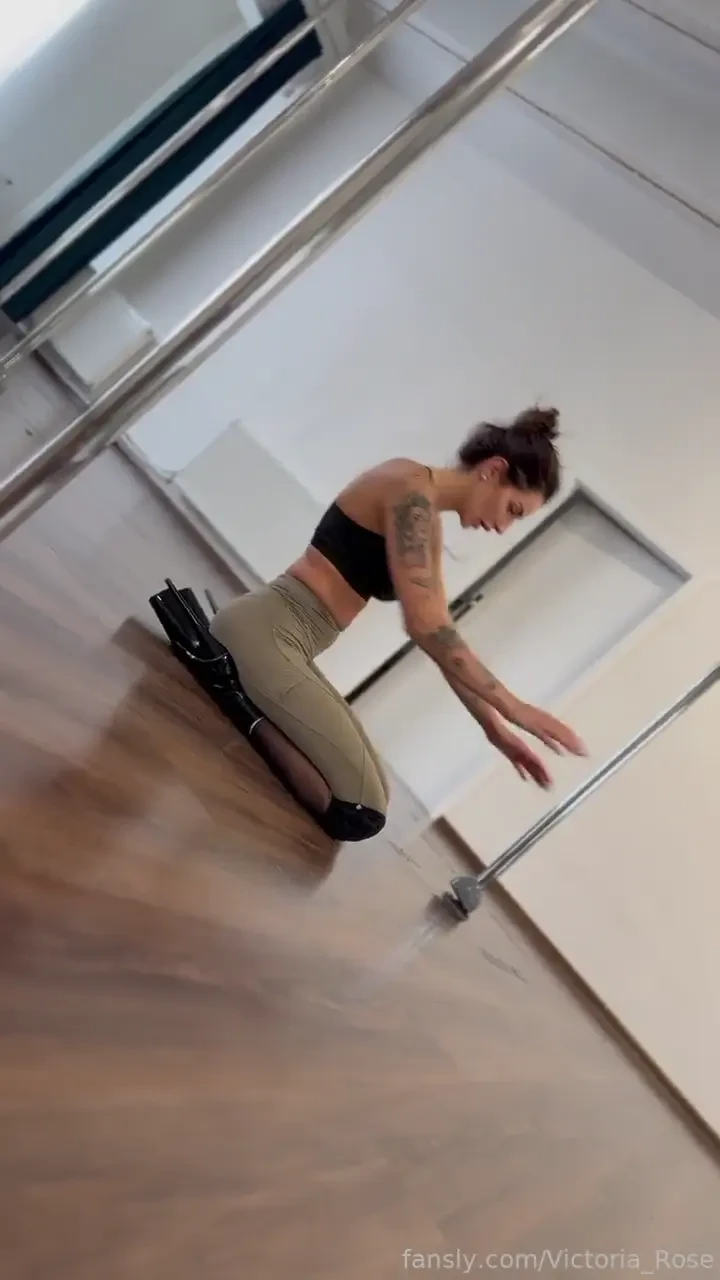 Do you like how i do it lesbian teen petite couple girlgirl gg fyp 