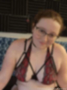 Will chu massage my booba for me