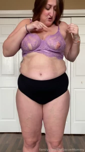 Trying on a nipple less bra and my big nipples love it milf mommy