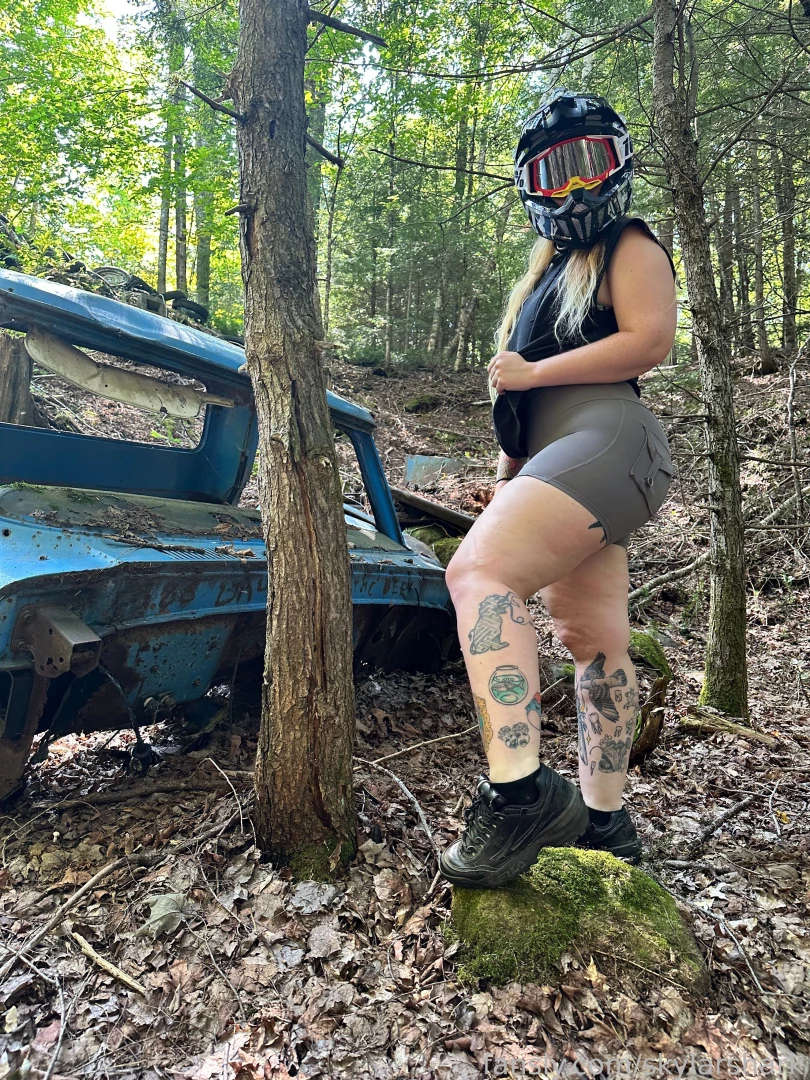 I can t wait to fuck in the woods this summer 