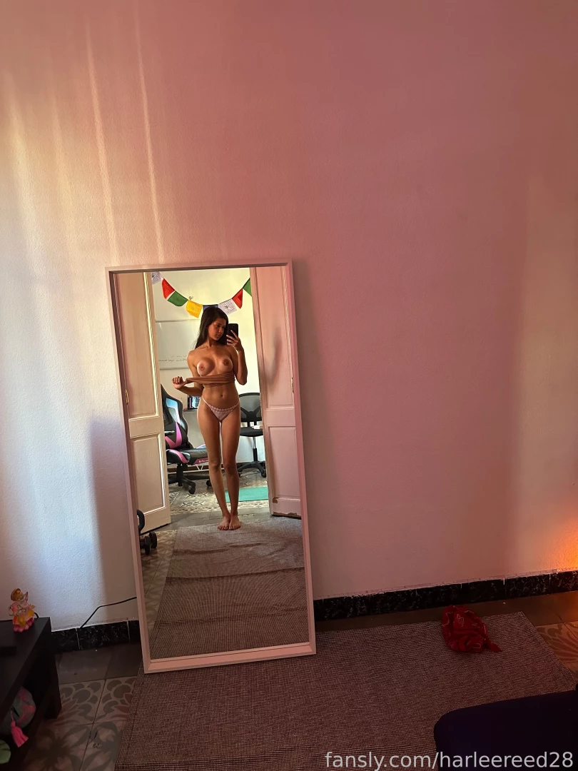 Hey happy monday how would you like to start the week i read u part 1 