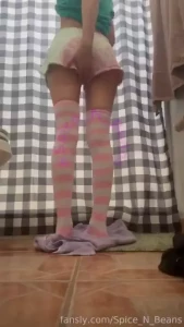 I m working up the courage to not use a diaper anymore i held it in