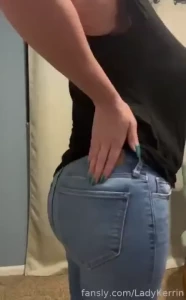 How about a casual milfie monday milf nextdoor wifey casual jeans