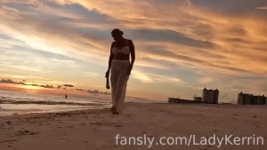 Would you walk the beach with me milf mature natural hotwife blonde