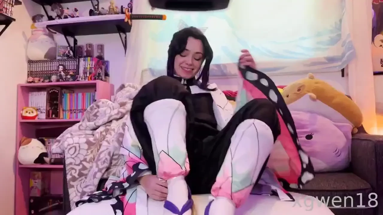 The striptease game after a long day at the anime convention we re 