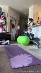 Heididutytime heidihaus yorkieyoga birthasanas maryjblige