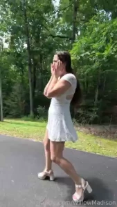 Had to pee badly peed outdoor off the side of the road in public fyp