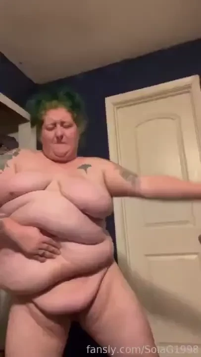 Watch me punish myself prolapse anal slapping exercise dildo gape part 4 