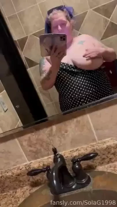 Easy outfit to tease in 