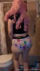 I couldn t hold it anymoren pee piss toilet peeing pissing watersports