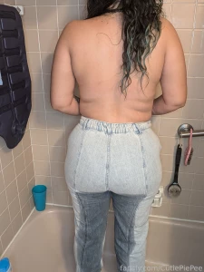 Had an accident wetting peepants jeans pisspants pissing watersports part 5