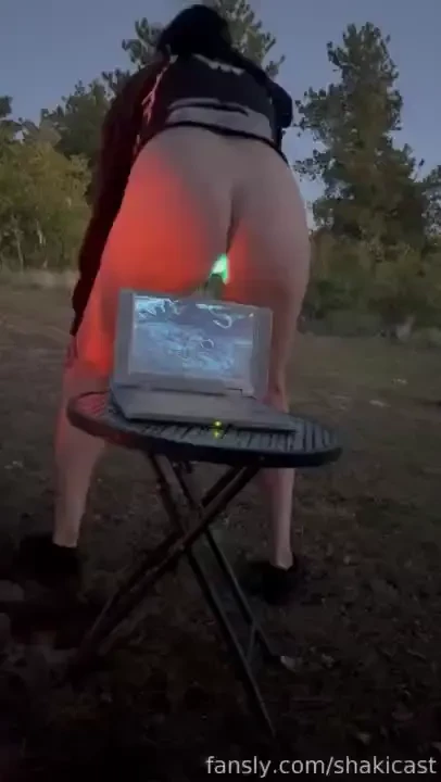 I watched lord of the rings last night while camping part 3 