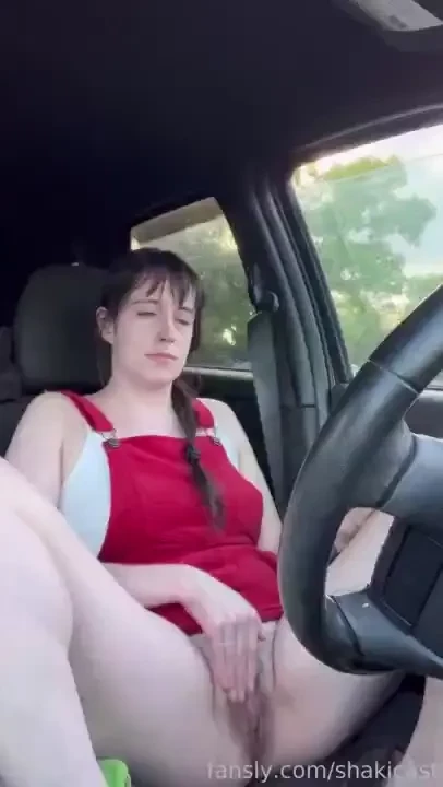 I was wayyy too horny while running errands 