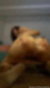Spread my buttchecks and pussylips in hommy clothes spread spreadpussy part 1