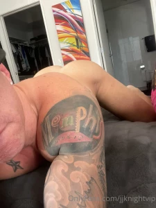 Sooo everyone has been asking to see my ass well here ya go