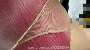 I get funny sounding farts because i m wearing stockings