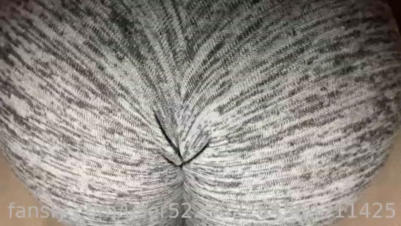 The box was filled with the smell of farts 