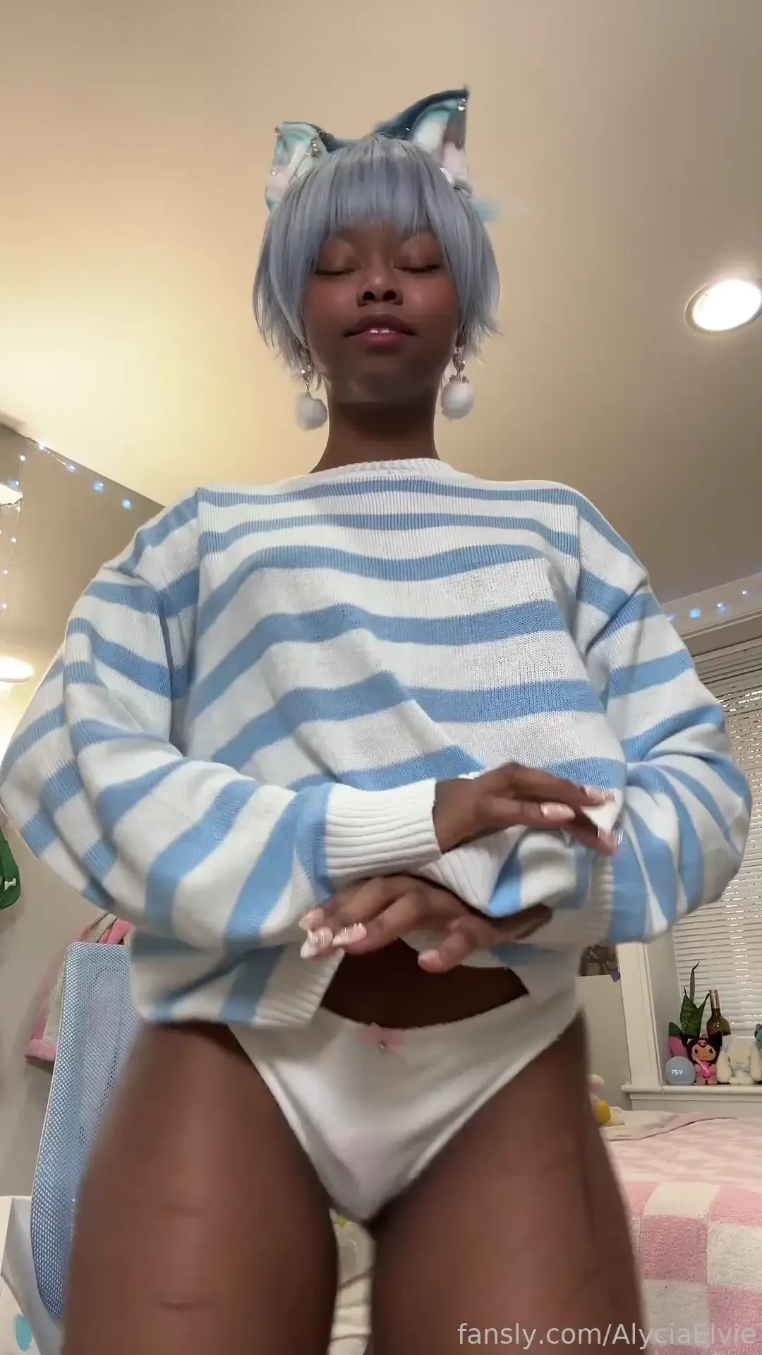 Pop pop pop pop pop this song used to be everywhere on tiktok tiktok 