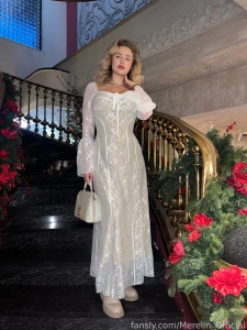 Would you like to go on a date with me i think this dress is just part 1