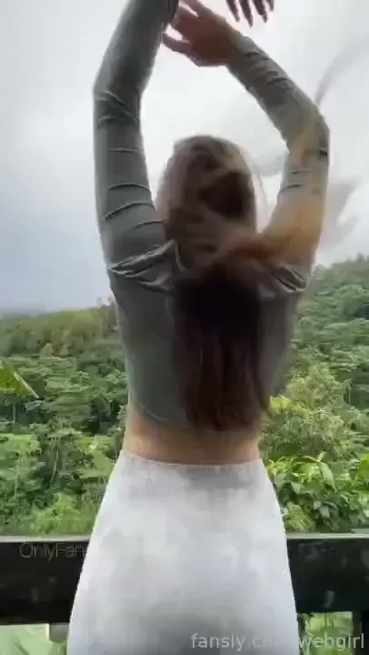 Loook at the view and be sure the front one is good too fyp boobs teen 