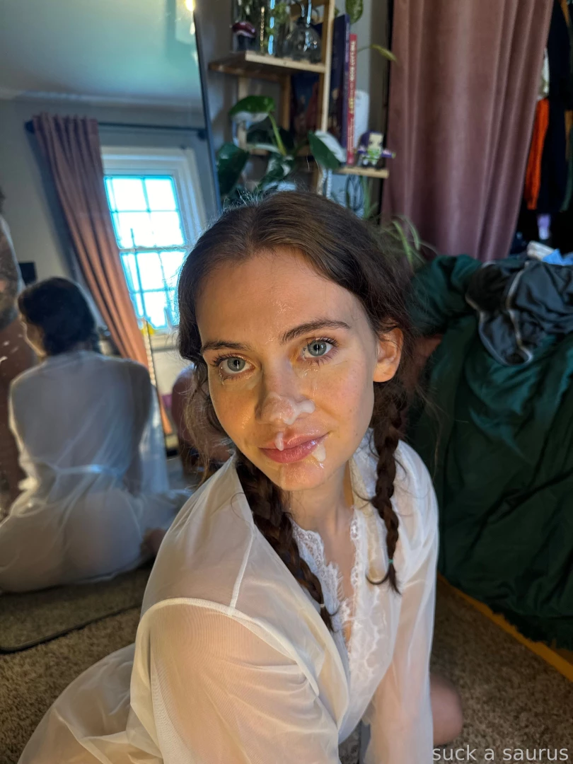 Happy facial friday swipe for the video cumslut facial facialfriday 