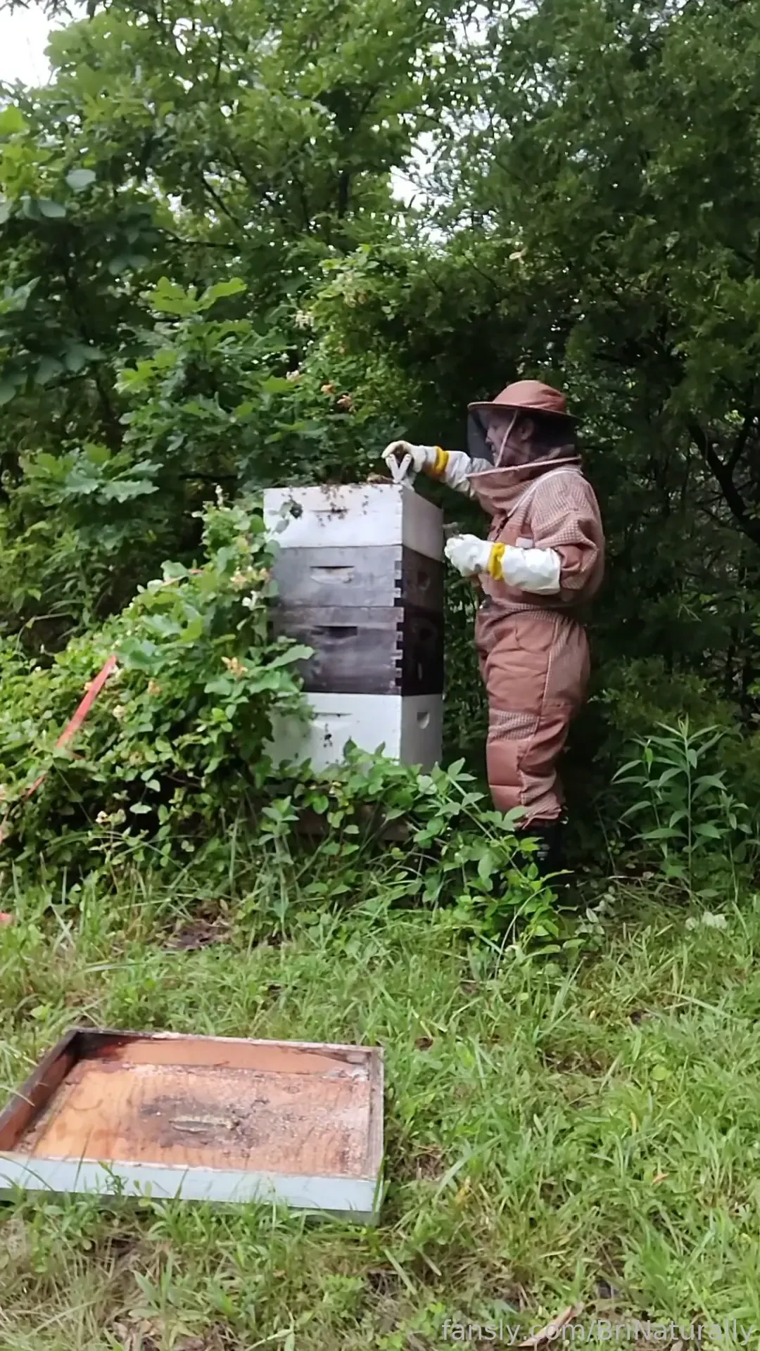 Not my usual post very sfw had a chance to wear my suit and figured 