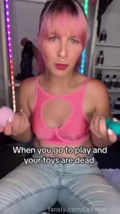 Who actually remembers to charge their toys dragondildo hugedildo