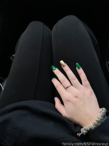 Would you like these thighs in your passenger seat i love passenger