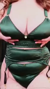 Satin and silk fans i know you re out there