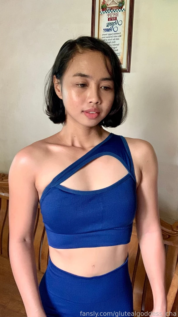 I just finished my workout would you cum on my face fyp asian filipina 