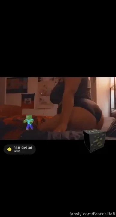 I just want to have a slumber party and watch all the shrek movies 