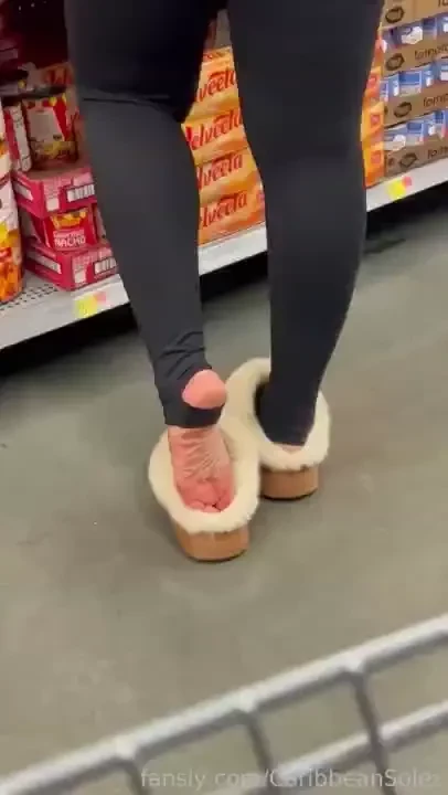 Driving my cameraman wild gonna let him nut on these milf soles part 22 