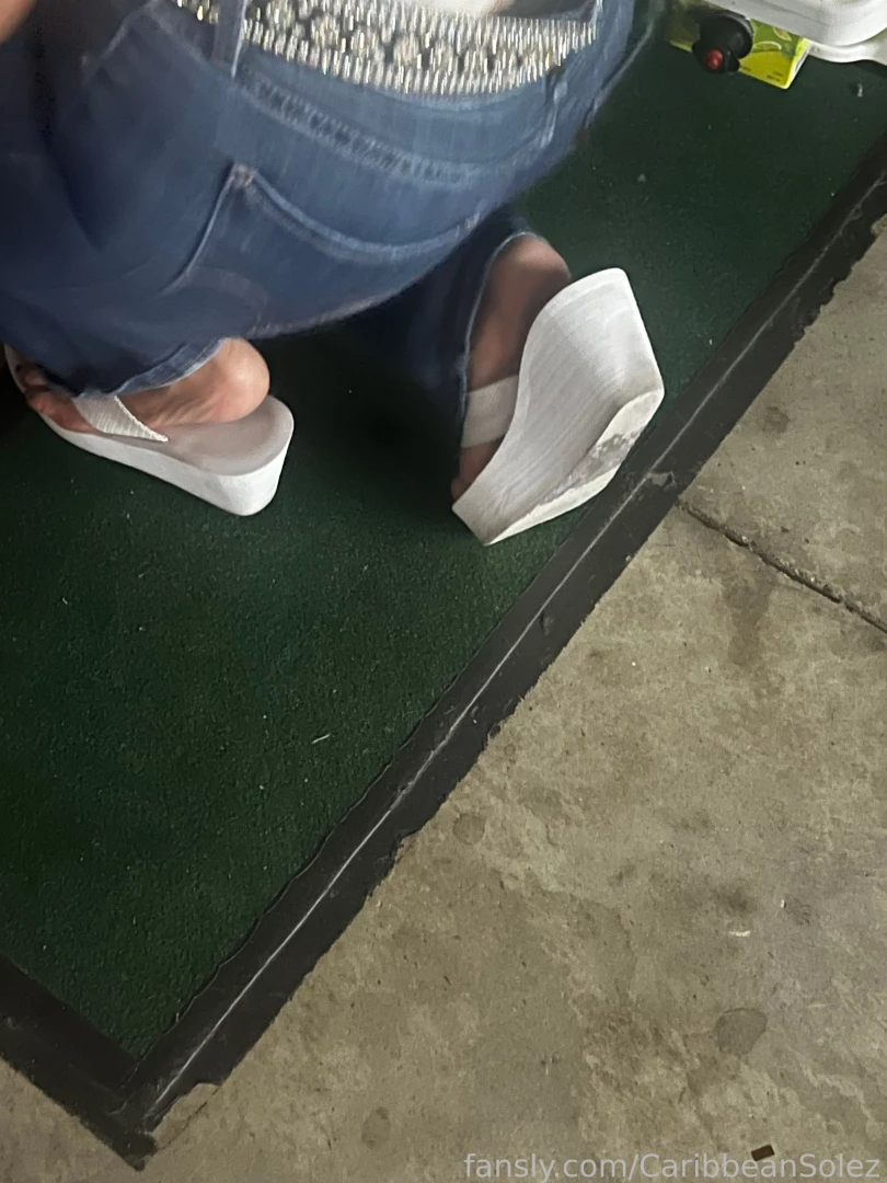 Just some candid stuff for saturday hotmom milffeet latinafeet part 1 