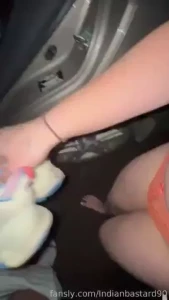 Mollyrosee8 hasn t even let her boyfriend kiss her but i just met her