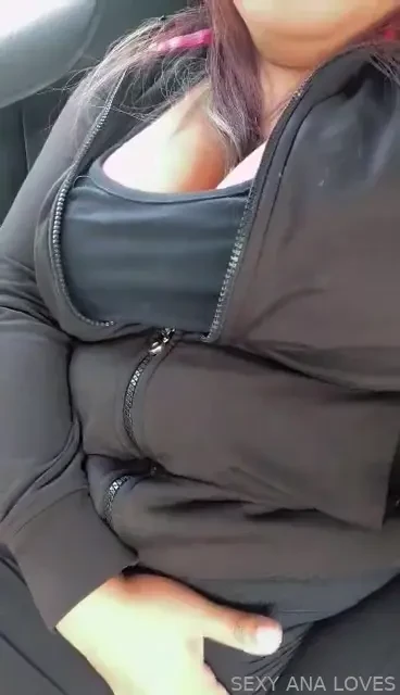 More naughty clips while i work come see me be a a horny slut at work 