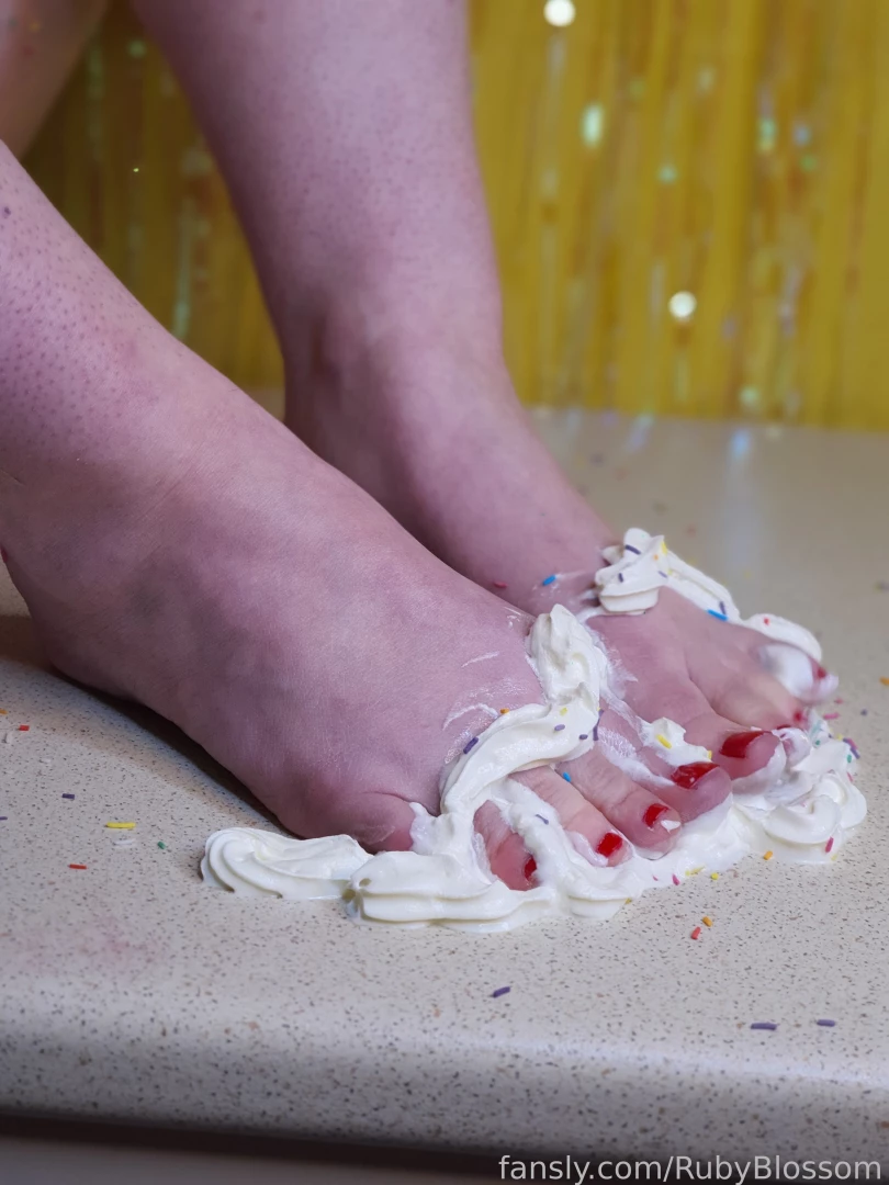 Whipped cream sprinkles and a destroyed cupcake part 13 