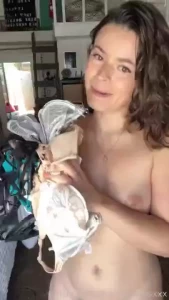 Happy titty tuesday i have 7 new lingerie sets to try on for you so i