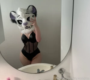 Work suxxx feeling so stressed and dead lately sowwy for not posting a