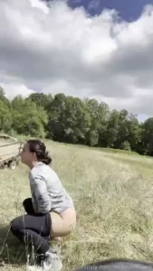 I love peeing in the wilderness