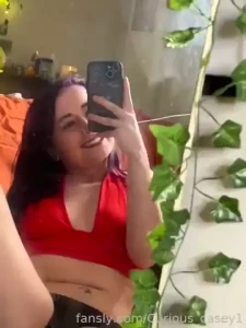 377697267827613696 part 1073