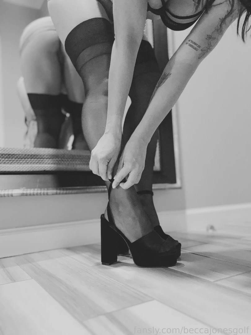 Appropriate work outfit secretary stockings heels miniskirt part 1 