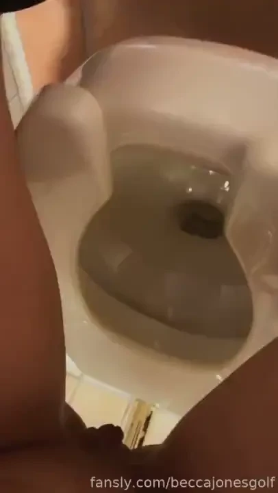 Peeing in the bathroom at the turn 