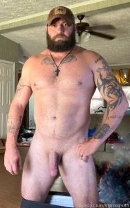 Had a great weekend of fucking daddy outdoors and sucking his cock