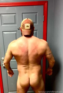 Love when this man wrecks my ass and leaves it dripping with a massive part 1