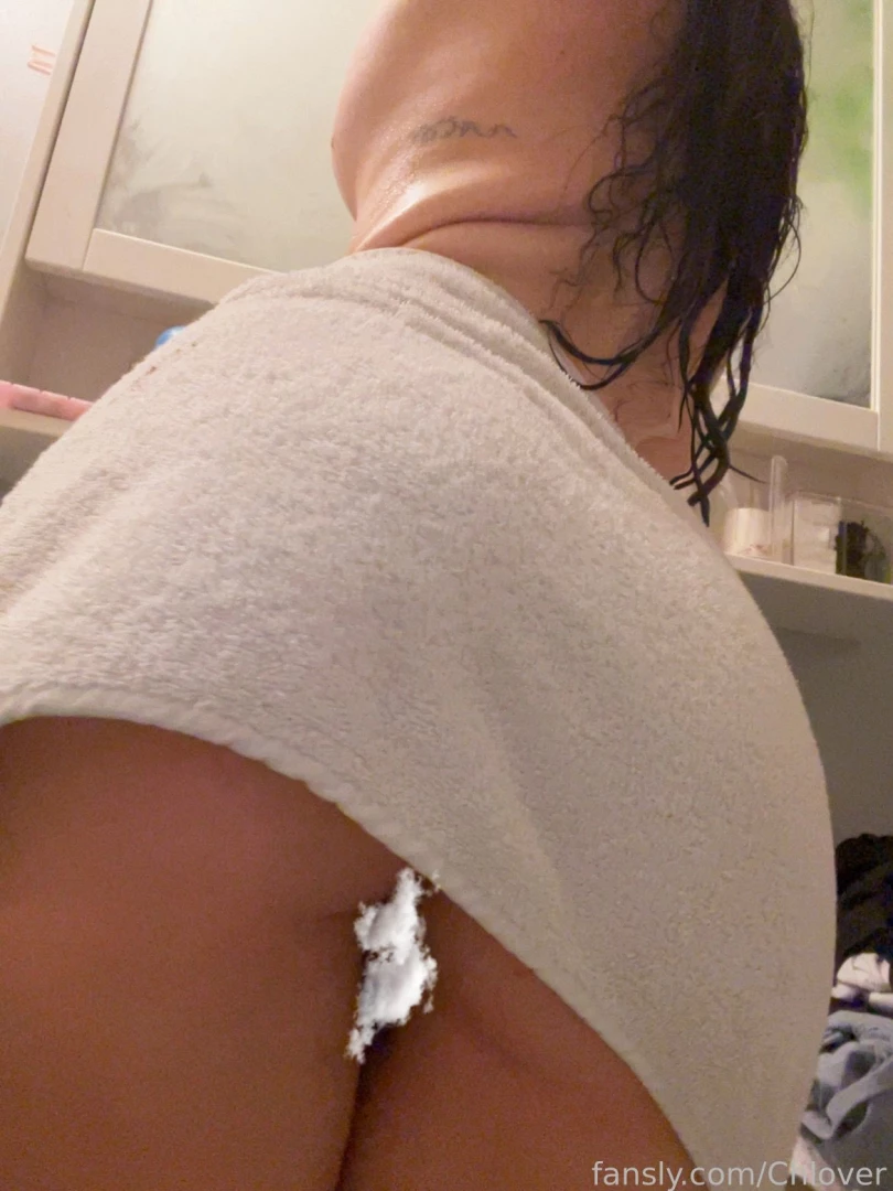 Is your face a place where i can sit yes thank you 