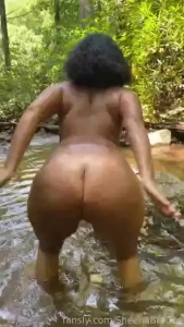 Naked twerk in river omg almost caught by strangers stranger