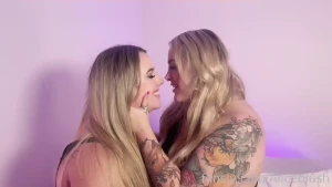 Fyp aussie threesome bbw blonde paigewildxxx